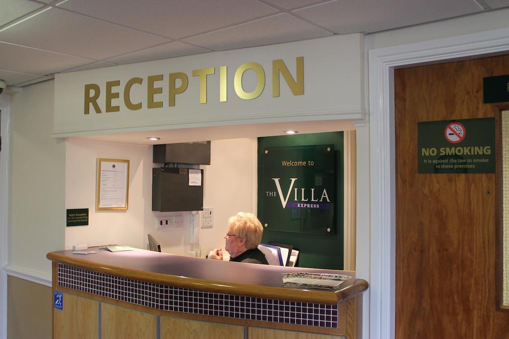 The Villa Express Kirkham  Exterior photo